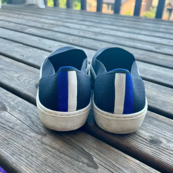 Rothy’s Women’s Original Black Sneakers - Picture 5 of 11